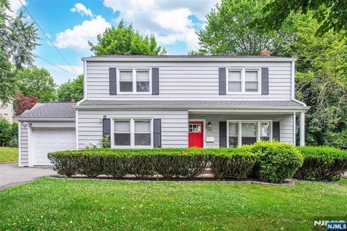 7 Sunnyside Rd, West Orange, NJ, 07052-2031 | Card Image