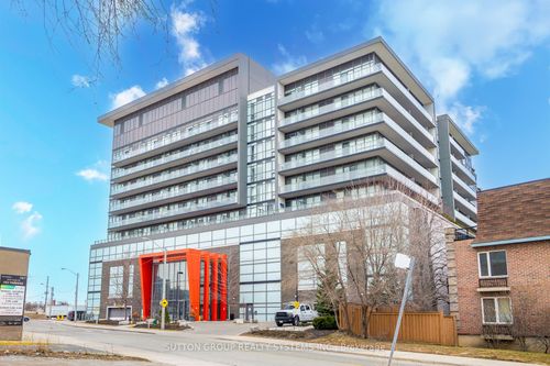 734-15 James Finlay Way, North York, ON, M3M0B3 | Card Image