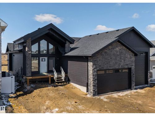 213 Deer Park Blvd, Spruce Grove, AB, T7X0X1 | Card Image