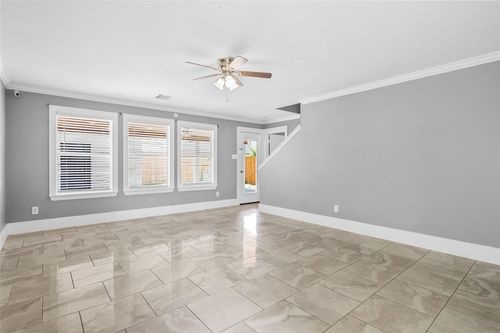 2811 Oakland Brook St, Houston, TX, 77038-2656 | Card Image