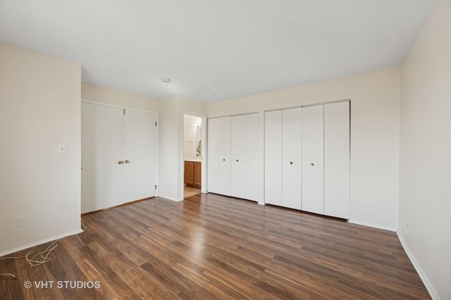 APT-205 - 1121-W Hinswood Dr, Condo with 2 bedrooms, 2 bathrooms and 1 parking in Darien IL | Image 13