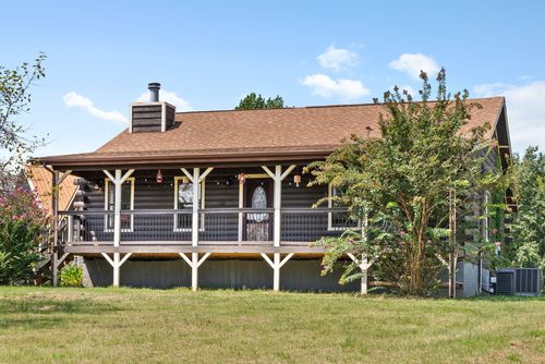 110 Jerry Smith Rd, Indian Mound, TN, 37079-5200 | Card Image