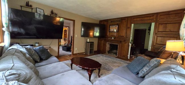 371 Baker Rd, House other with 4 bedrooms, 3 bathrooms and null parking in Henniker NH | Image 11