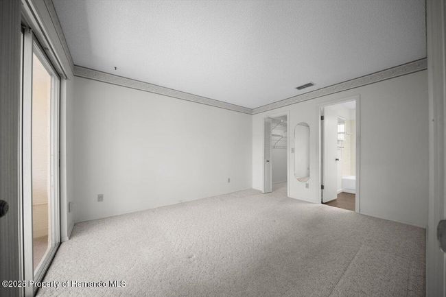 Primary Bedroom | Image 17
