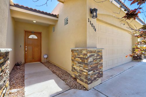 11004 Gladiolas Pl Nw, Albuquerque, NM, 87114-6166 | Card Image