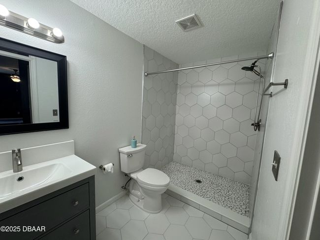 1986 Yellowfin Dr, Home with 3 bedrooms, 3 bathrooms and null parking in PORT ORANGE FL | Image 13
