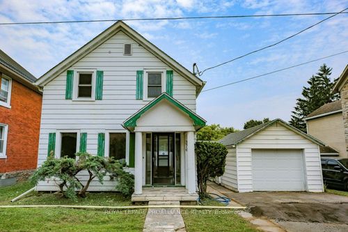 376 East St, Prescott, ON, K0E1T0 | Card Image