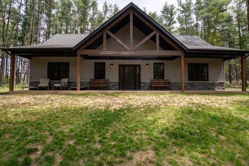 270 Lane Lane 100 Pine Canyon Lk, Angola, IN, 46703-8721 | Card Image