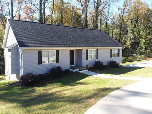 4455 Chebar Dr, Pfafftown, NC, 27040-9727 | Card Image