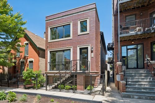 2314 W Mclean Avenue, Chicago, IL, 60647 | Card Image