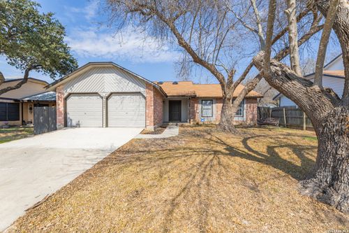9455 Greens Pt, San Antonio, TX, 78250-2846 | Card Image
