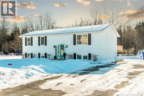 3 Prince William St, St. George, NB, E5C3L7 | Card Image