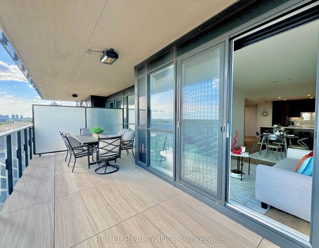 1902 - 25 Mcmahon Dr, Condo with 3 bedrooms, 3 bathrooms and 1 parking in North York ON | Image 37