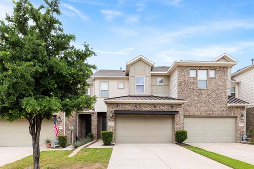 8305 Oxalis Ln, Dallas, TX, 75252-8067 | Card Image