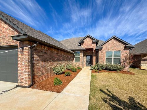 2913 Summit Hollow Cir, Norman, OK, 73071-4019 | Card Image