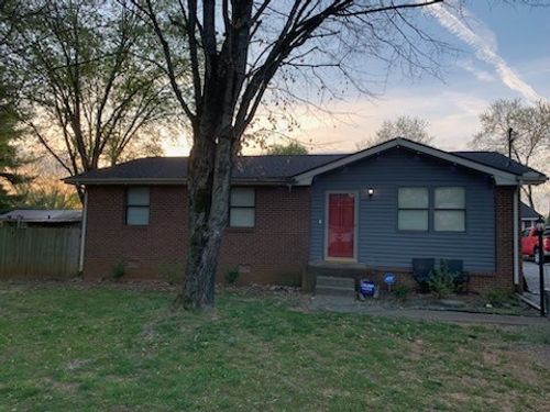 8054 Westfield Dr, Murfreesboro, TN, 37129-8355 | Card Image