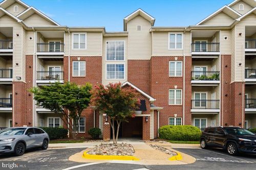 3102-1591 Spring Gate Dr, MCLEAN, VA, 22102-3449 | Card Image