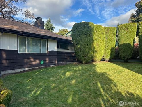 3504 Ne 135th St, Seattle, WA, 98125-3716 | Card Image