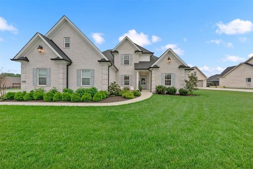 8734 Creekstone Ln, Alvaton, KY, 42122-7811 | Card Image