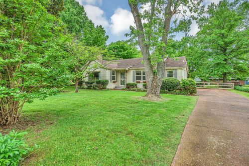215 Wheeler Ave, Nashville, TN, 37211-3247 | Card Image