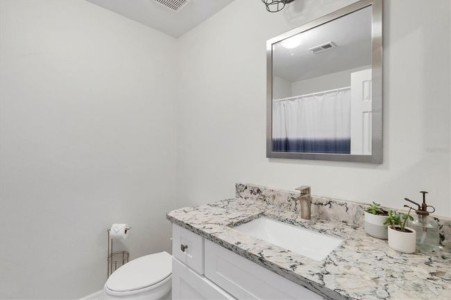 16-211 - 5700 Bentgrass Dr, Condo with 3 bedrooms, 3 bathrooms and null parking in SARASOTA FL | Image 15