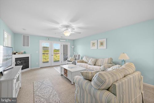 7102-37462 Pettinaro Dr, OCEAN VIEW, DE, 19970 | Card Image