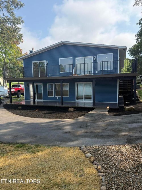 1612 Canal Ln, Dandridge, TN, 37725-5224 | Card Image