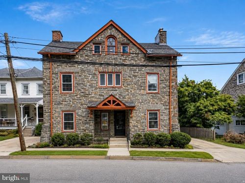 709 Moore Ave, BRYN MAWR, PA, 19010-2208 | Card Image