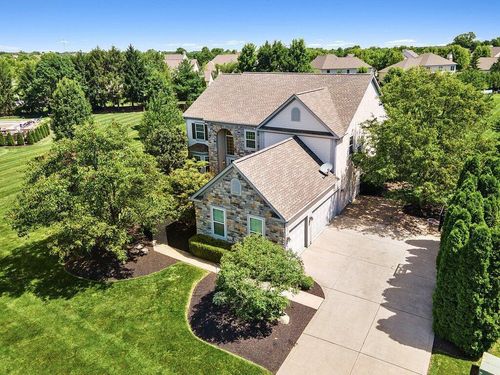 4222 Hunters Bnd, Powell, OH, 43065-6013 | Card Image