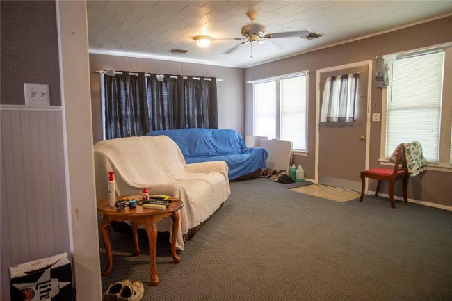 10553 S State Highway 71, House other with 7 bedrooms, 3 bathrooms and 3 parking in Danevang TX | Image 9