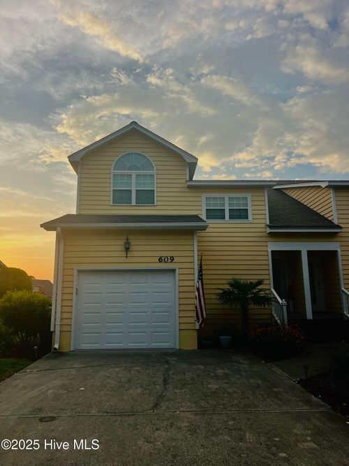 609 Sloop Pointe Ln, Kure Beach, NC, 28449-4926 | Card Image