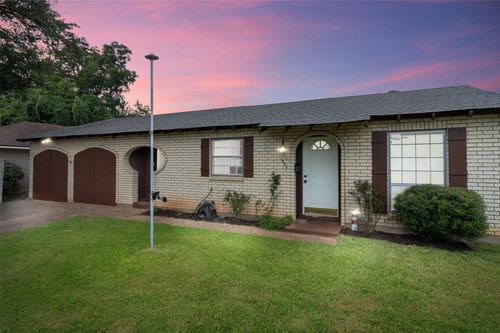 1505 Teresa Pl, Bossier City, LA, 71112-3656 | Card Image