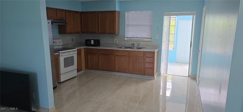 4520 Fluvia Ave, NAPLES, FL, 34103-3241 | Card Image