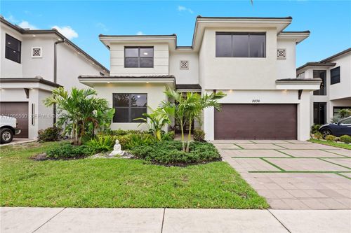 8836 Nw 161st Ter, Miami Lakes, FL, 33018-1418 | Card Image