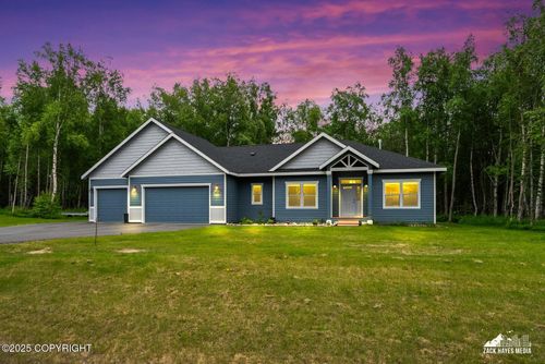 8028 E Yarn Spinner Cir, Palmer, AK, 99645-1870 | Card Image