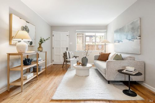 apt-3-61 Pixley Ave, Corte Madera, CA, 94925-1443 | Card Image