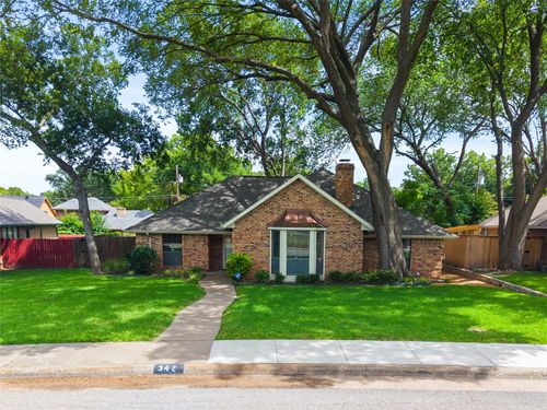 342 Hillcroft Dr, Duncanville, TX, 75137-4561 | Card Image