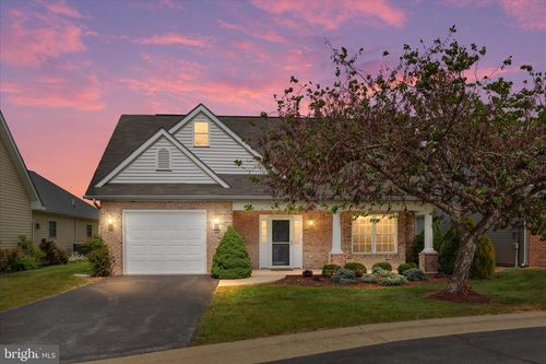 203 Cranberry Ct, Winchester, VA, 22602-5333 | Card Image