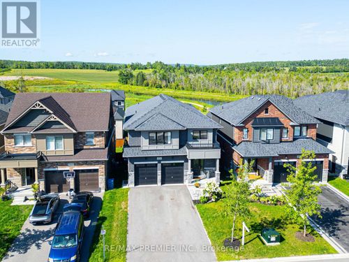 3020 Sierra Dr, Orillia, ON, L3V8M7 | Card Image