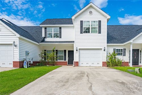 125 Cypress Pointe Dr, Richmond Hill, GA, 31324-4548 | Card Image