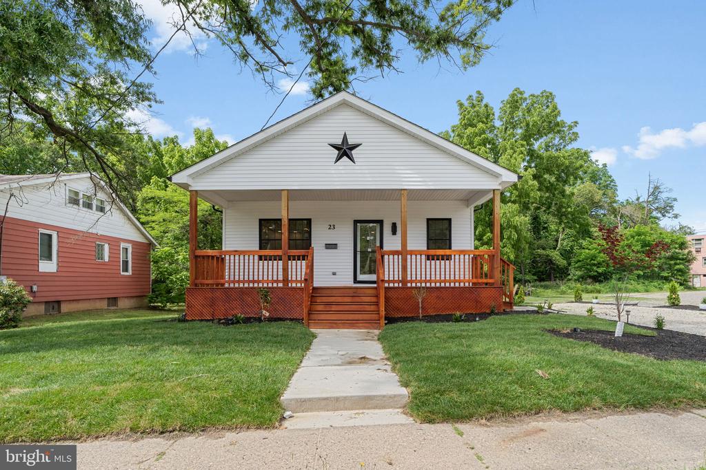Residential in LAWNSIDE 2
