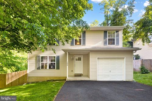 1626 Winter Ave, LANGHORNE, PA, 19047-3755 | Card Image