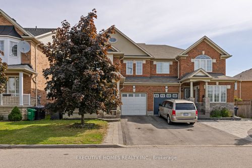 5415 Longford Dr, Mississauga, ON, L5M7Y3 | Card Image