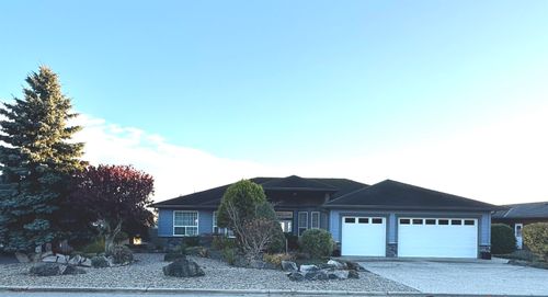 6217 Mika Rd, Sechelt, BC, V7Z0R6 | Card Image