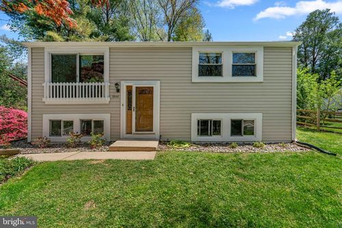 8848 Youngsea Pl, COLUMBIA, MD, 21045-2516 | Card Image