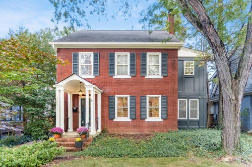 2558 Bryden Rd, Bexley, OH, 43209-2134 | Card Image