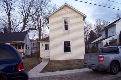 132 S Washington St, Utica, OH, 43080-7714 | Card Image