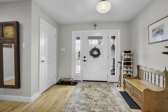 162 Roland St, House other with 3 bedrooms, 4 bathrooms and 4 parking in Dashwood ON | Image 5