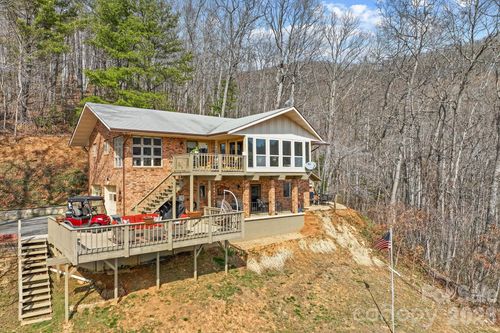 60 Little Creek Dr, Canton, NC, 28716-5633 | Card Image