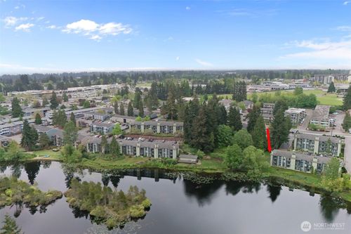b26-423 75th St Se, Everett, WA, 98203-5565 | Card Image